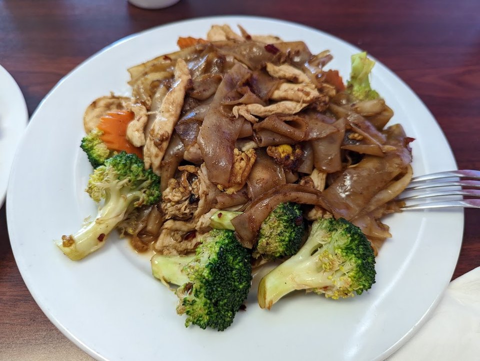 Pad See Ewe